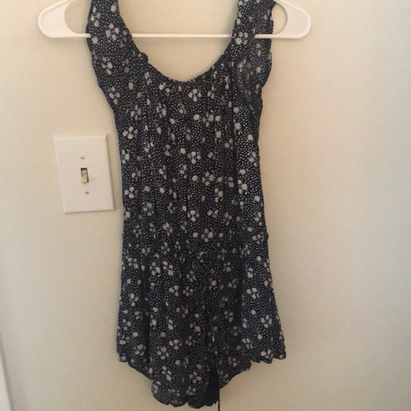 Romper - Picture 2 of 5